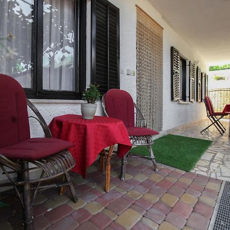 Apartmani Villa Otilija Porec Esterno foto