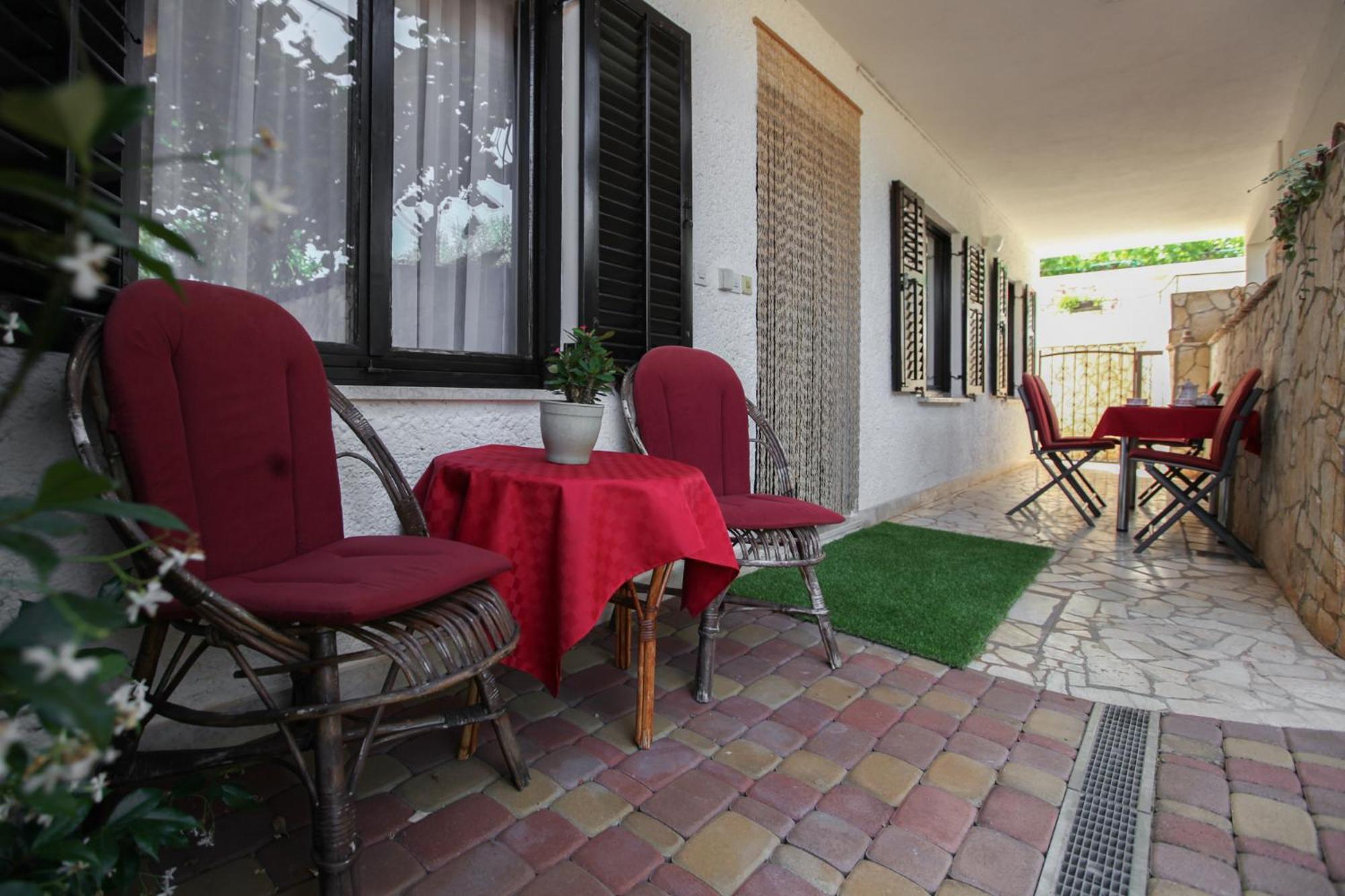 Apartmani Villa Otilija Porec Esterno foto