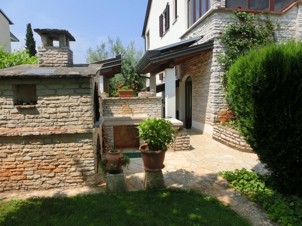 Apartmani Villa Otilija Porec Esterno foto