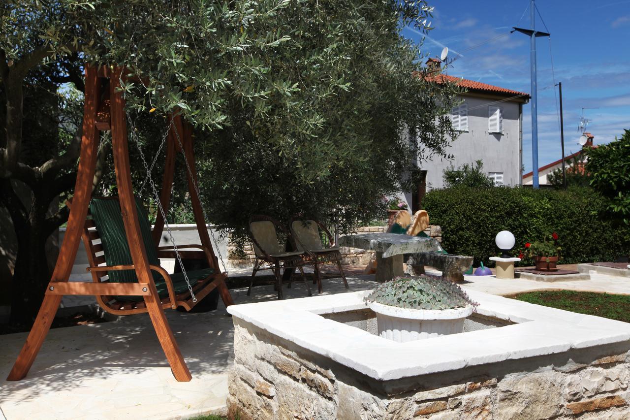 Apartmani Villa Otilija Porec Esterno foto